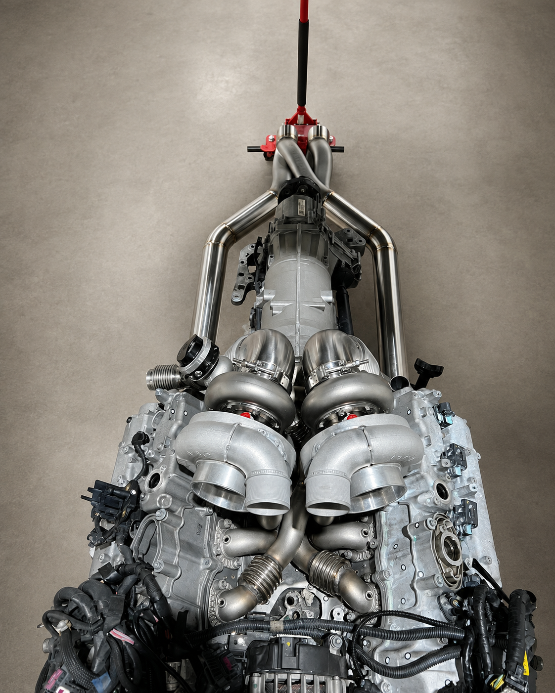 2000WHP capable BMW 4.4tt S63tu4 turbo system — clean supplier-origin gallery image 2