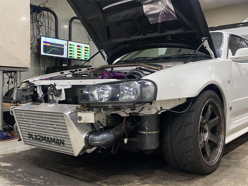 Plazmaman 600 by 300 by 135 mm Elite intercooler; black and raw finish plus end tank options vary