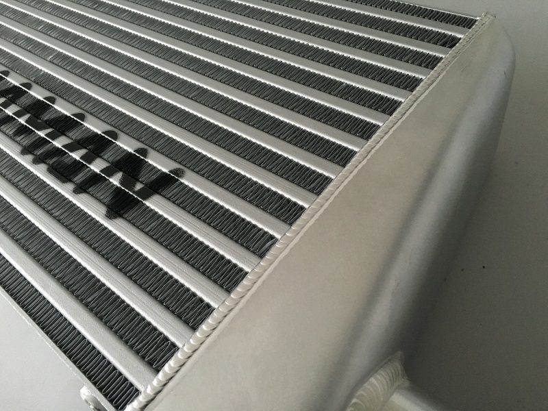 Plazmaman 460x300x76 Pro Series Intercooler - product gallery image 2