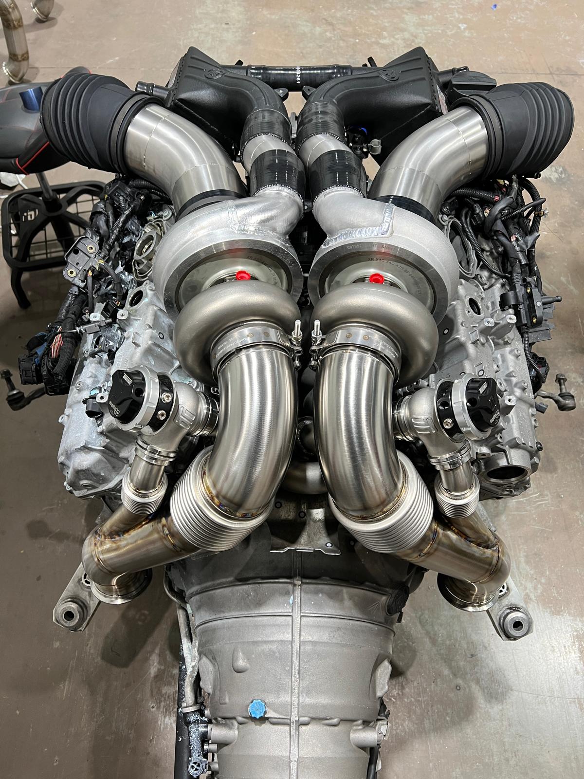 2000WHP capable BMW 4.4tt S63tu4 turbo system — clean supplier-origin gallery image 7